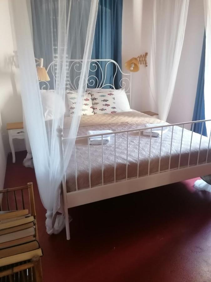 Two-Bedroom Apartment With Sea View,Big Terrase And Garden Stari Grad  Eksteriør bilde